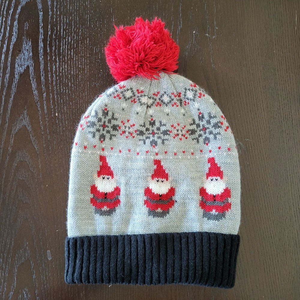 Aeropostale Pom Pom Hat Santa Gnome Holiday Beanie One Size